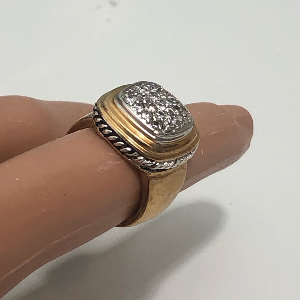 Woman’s Ring 18k Gold Filled GF  Stones  Size 6.25
